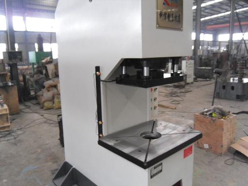 63T單臂油壓機(jī)（單臂液壓機(jī)、軸承壓裝油壓機(jī)）